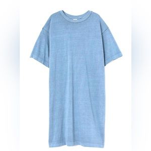 Light blue tshirt dress, extremely comfy, women’s size M
